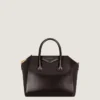 ボックスレザー製のスモール・Antigona Bag ボックスレザー製のスモール・Antigona Bag