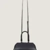 ボックスレザー製 スモール Antigona Bag イースト・ウエスト バッグ ボックスレザー製 スモール Antigona Bag イースト・ウエスト バッグ