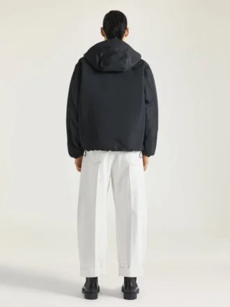 ポリファイユ素材のウィンドブレーカー（Givenchy・スタンプ刺繍入り）