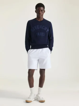 コットンニットのセーター、Givenchy Parisの刺繍入り コットンニットのセーター、Givenchy Parisの刺繍入り