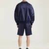 サテン素材のスウェットシャツ(Givenchy Parisの刺繍入り) サテン素材のスウェットシャツ(Givenchy Parisの刺繍入り)