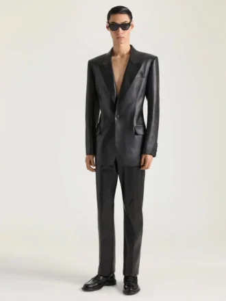 レザー製ストレートレッグパンツ