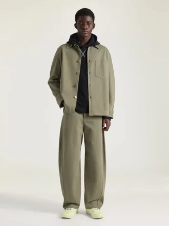 クチュール・シーム・オーバーダイ・ジーンズ