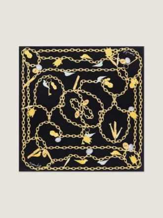 ラッキーチャーム シルク製スモールスクエア