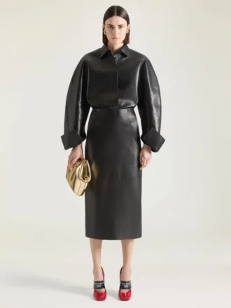 レザー製ミディペンシルスカート