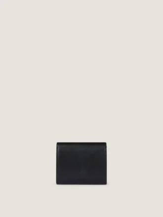 光沢レザー製デイウォレット