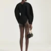 エンジニアードニット製のコクーンボディスーツ