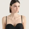 メタルとクリスタルを使用した彫刻的なデザインのクリスタルイヤリング メタルとクリスタルを使用した彫刻的なデザインのクリスタルイヤリング