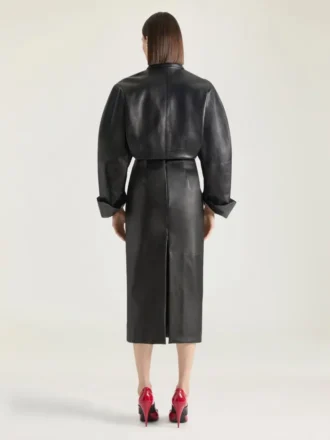 レザー製ミディペンシルスカート