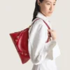 光沢のあるレザー製Voyou Bag